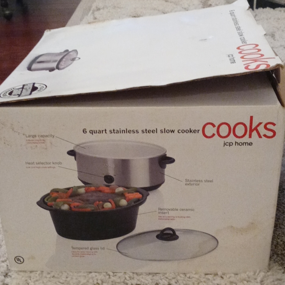 6 QT is stainless steel slow cooker